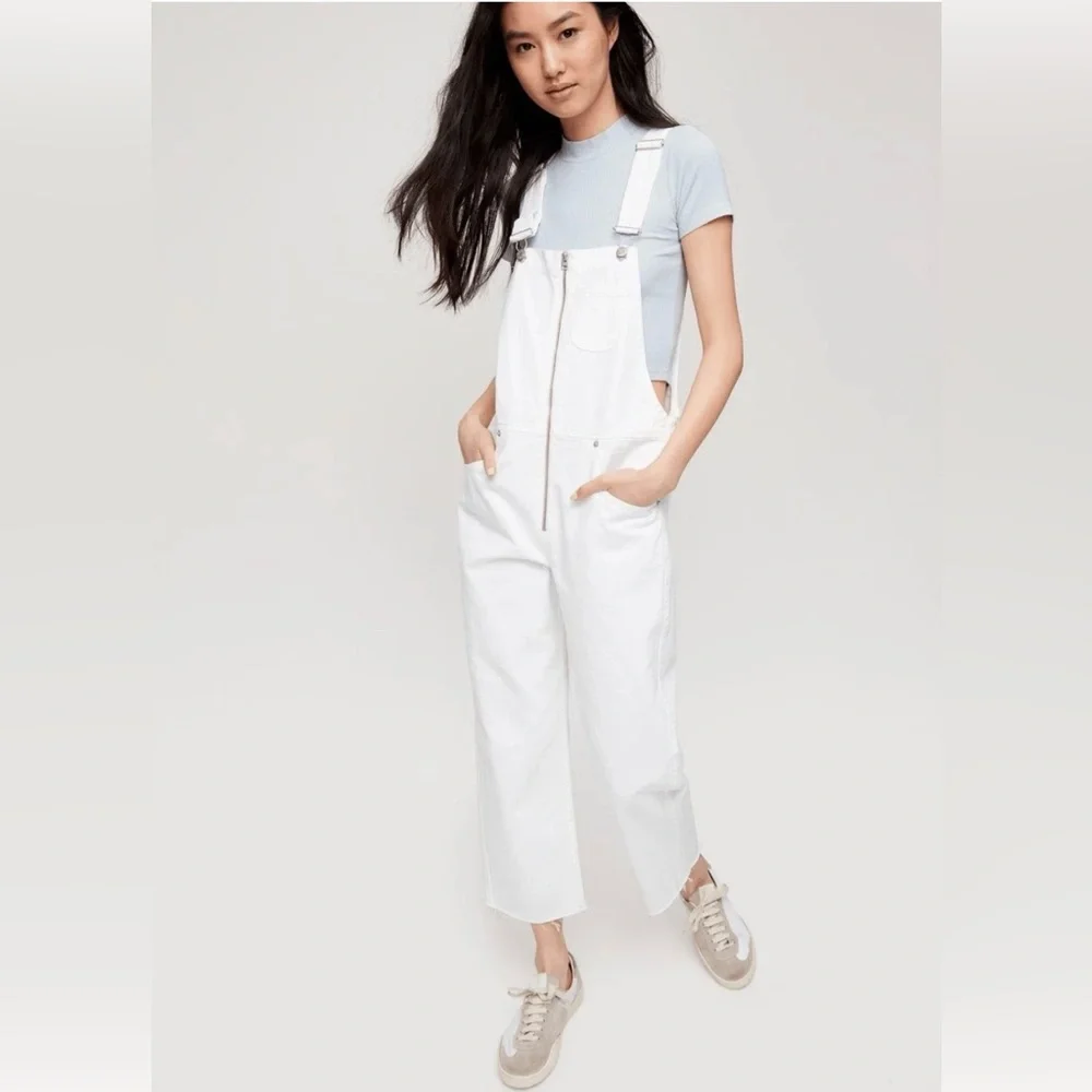 NEW Aritzia Wilfred free Jenna White Denim Exposed Zipper Overalls NWT Small